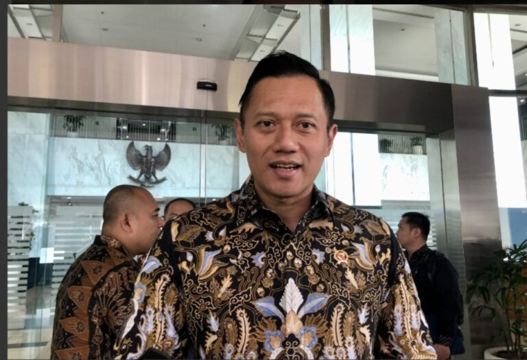 Berkat Instruksi Presiden Prabowo, Harga Tiket Pesawat Turun Jelang Nataru