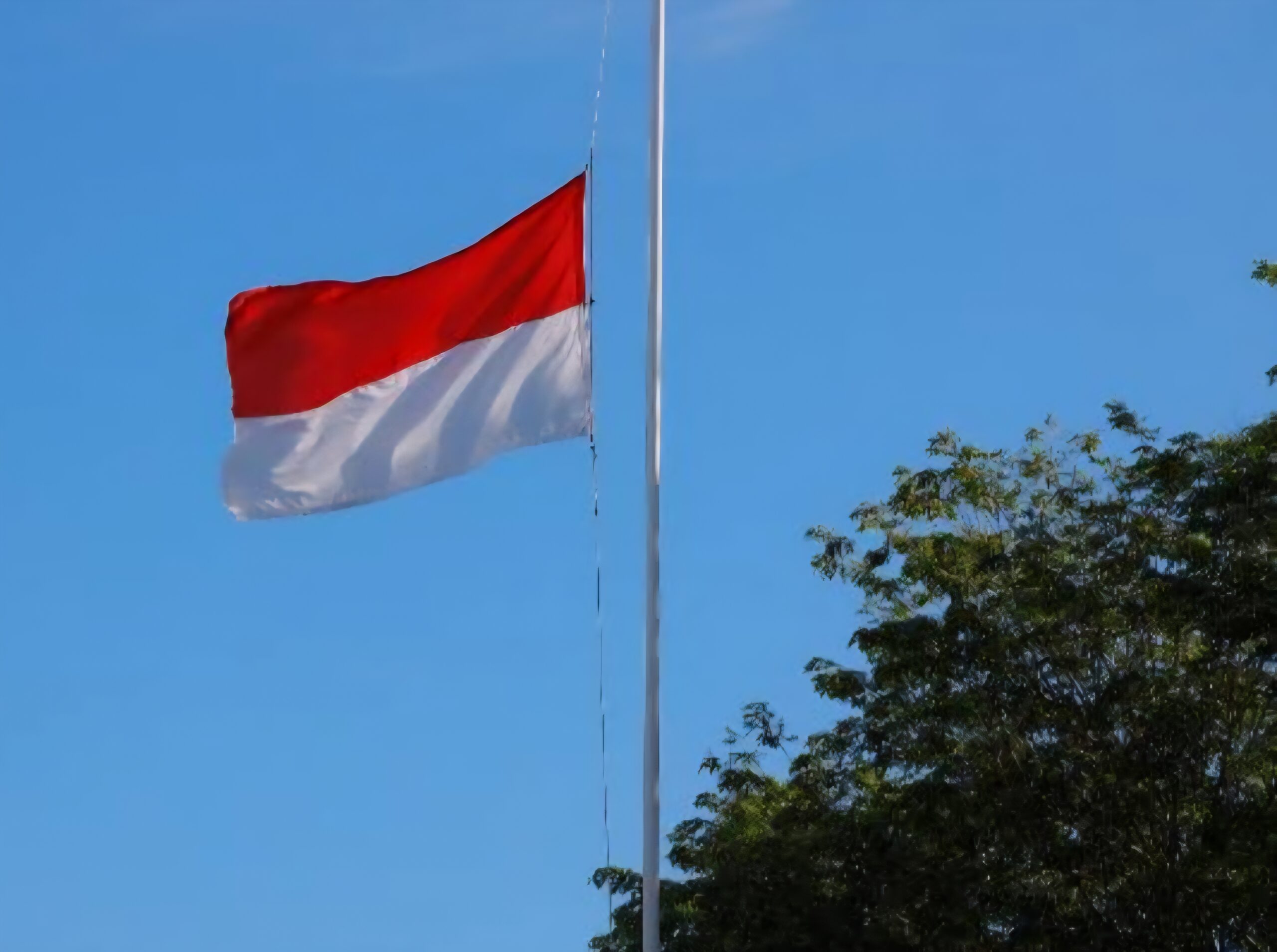 Merah Putih Simbol Kesatuan Yang Tidak Boleh Dikaburkan Bajak Laut