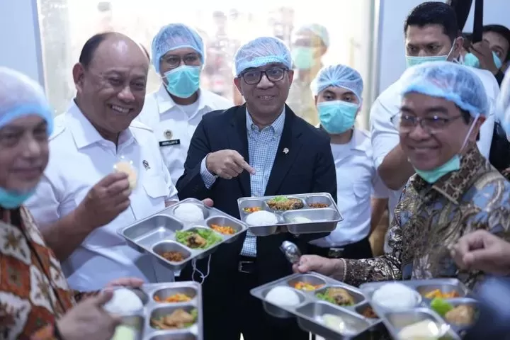 Dapur MBG Unhas, Langkah Strategis Dalam Memperkuat Program Gizi Nasional Berbasis Riset dan Inovasi
