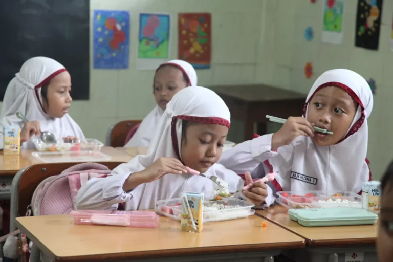 Pemerintah Fokus Benahi MBG dari Hulu hingga Hilir