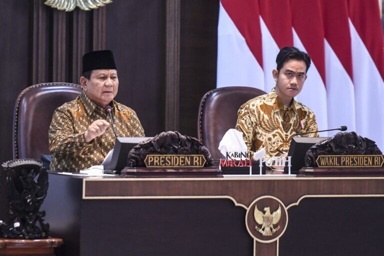 Dua Tahun Prabowo-Gibran Perkuat Kelas Menengah lewat Lapangan Kerja Formal
